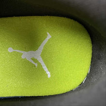 Cargar imagen en el visor de la galería, Air Jordan 1 Low SE Black Black-Cyber-White
