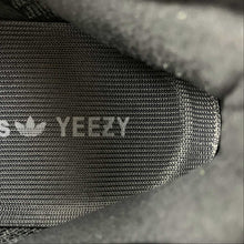 Cargar imagen en el visor de la galería, Adidas Yeezy Boost 350 “Pirate Black” BB5350
