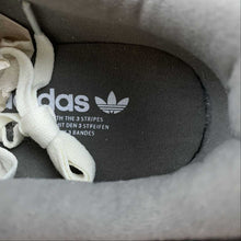 Cargar imagen en el visor de la galería, Adidas Forum 84 Low Simple Brown Rice White GX4567
